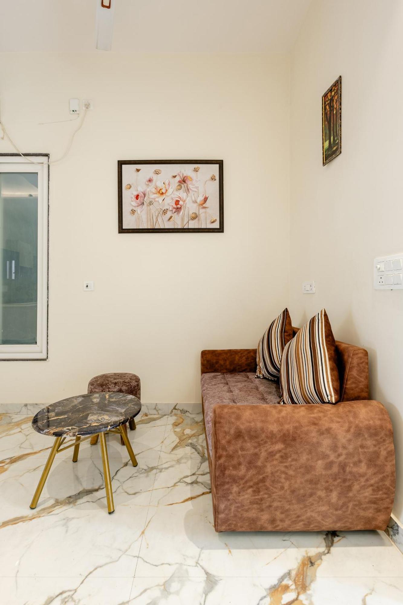 Lime Tree Stay Vista Villa グレーター・ノイダ エクステリア 写真